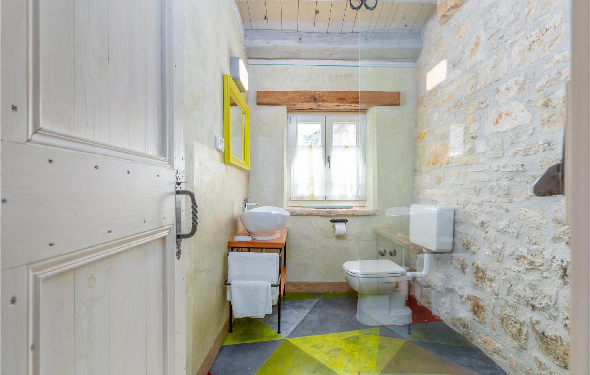 Awesome Apartment In Žminj מראה חיצוני תמונה